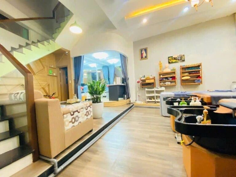BÁN NHÀ 3 TẦNG MẶT PHỐ TRƯNG NỮ VƯƠNG – HẢI CHÂU – NGANG 5.2M
